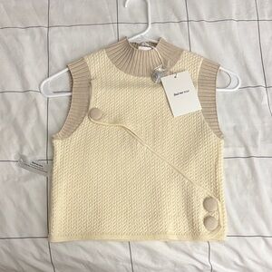 Find Me Now The Label Cream Knit Sweater Crop Top (NWT)